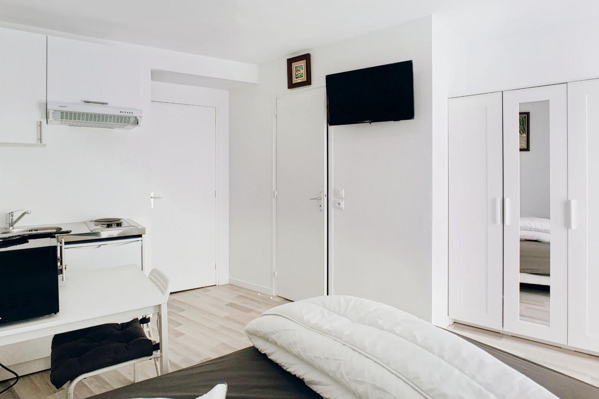 Charming In The Heart Of The 15th Appartamento *